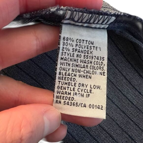 Alia striped denim button down shirt. Size 8 - Picture 5 of 7